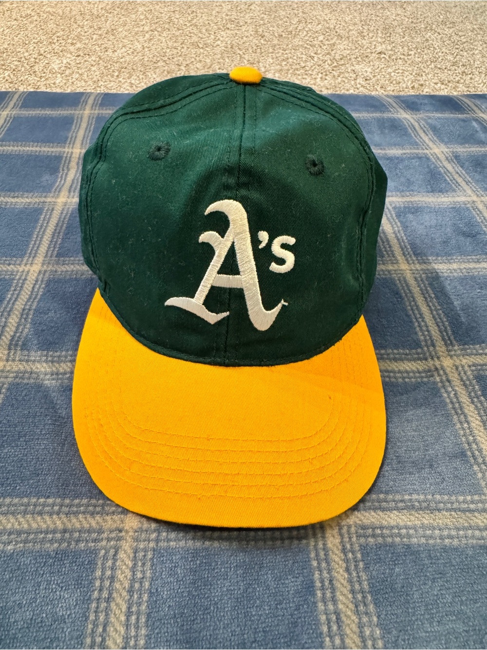 Mitchell & Ness Oakland A's Green and Yellow Kids Cap